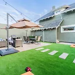 Luxury 4-Bed Home In Riverside Heights!