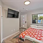 Downtown Chic Reno Studio, Your Stylish Haven