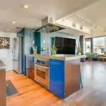 Luxe Dtwn Reno Penthouse About 3 Mi To Casinos!