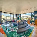 Luxe Dtwn Reno Penthouse About 3 Mi To Casinos!