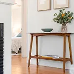 New! Central Family & Business Hub- Fire Pit Bbq