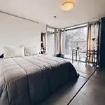 Chic Modern 1Br 1Ba Suite