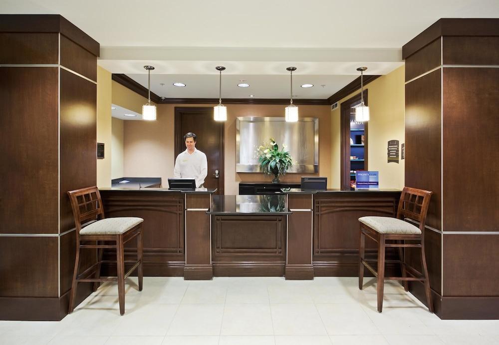 Staybridge Nevada By Ihg Hotel Reno