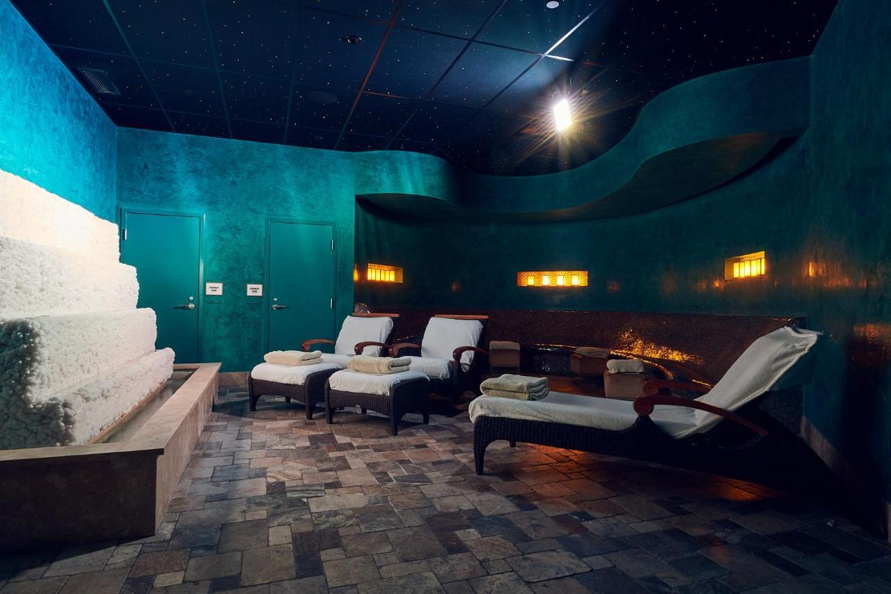 Resort Atlantis Casino 4*
