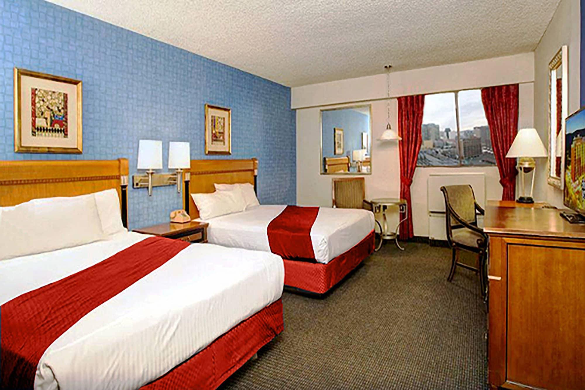 Hotel J