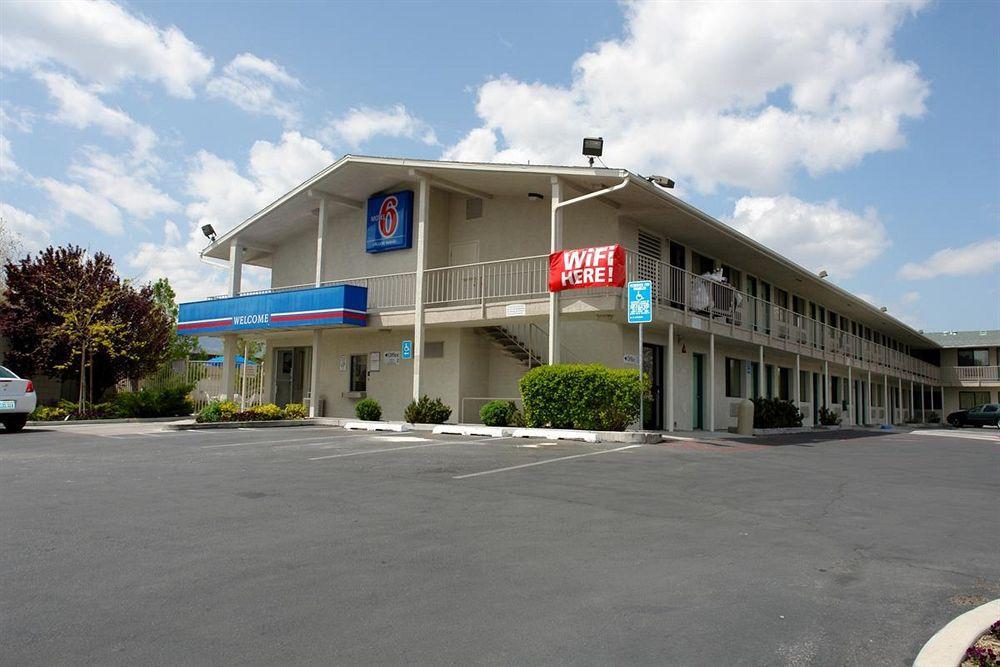 Hotel 6-reno, Nv - Virginia Plumb 2*