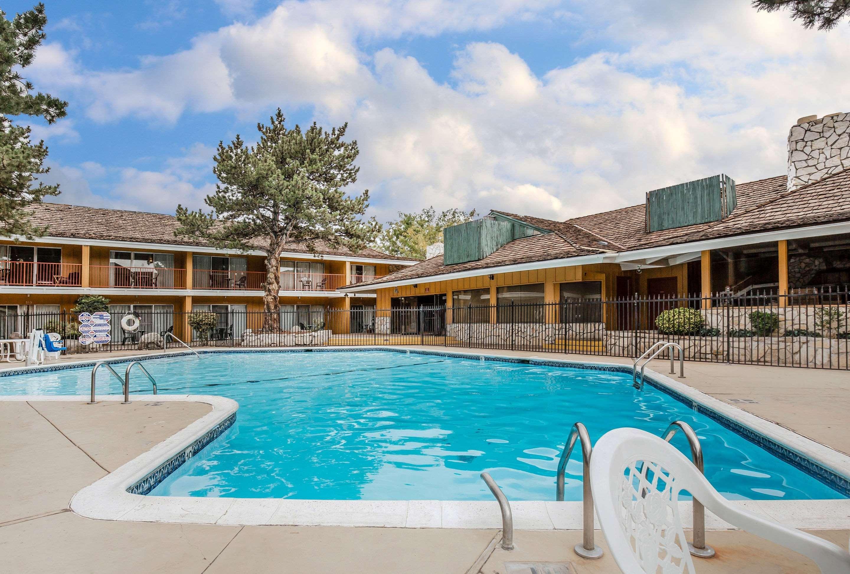 Lodge Econo Near Reno-sparks Convention Center Reno