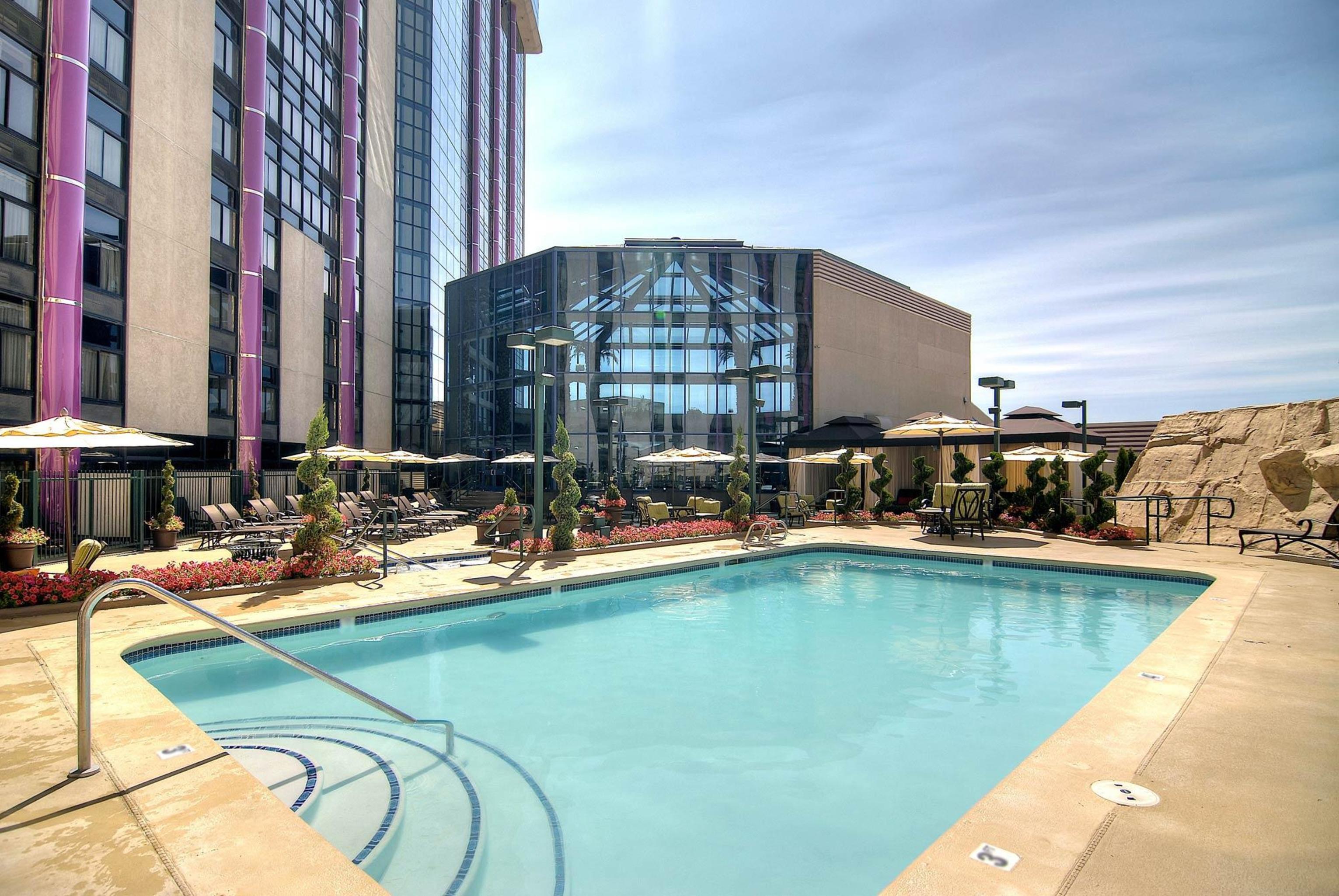 Atlantis Casino Resort