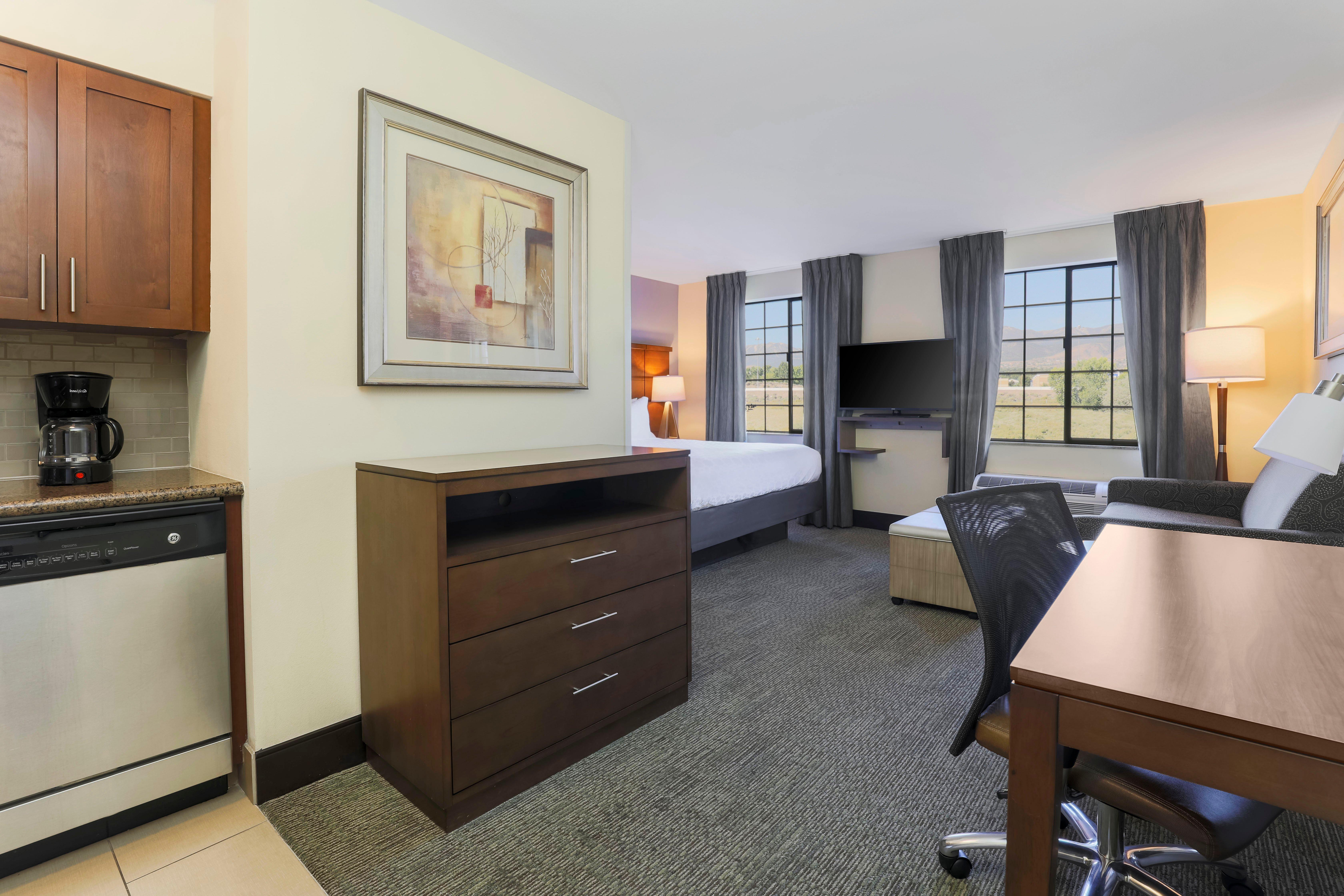 Staybridge Nevada By Ihg Hotel Reno