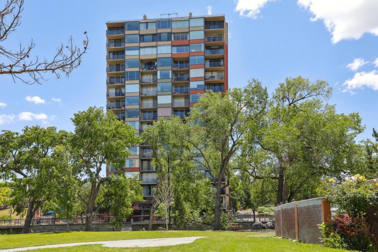 Downtown Penthouse With Panoramic Views Apartment