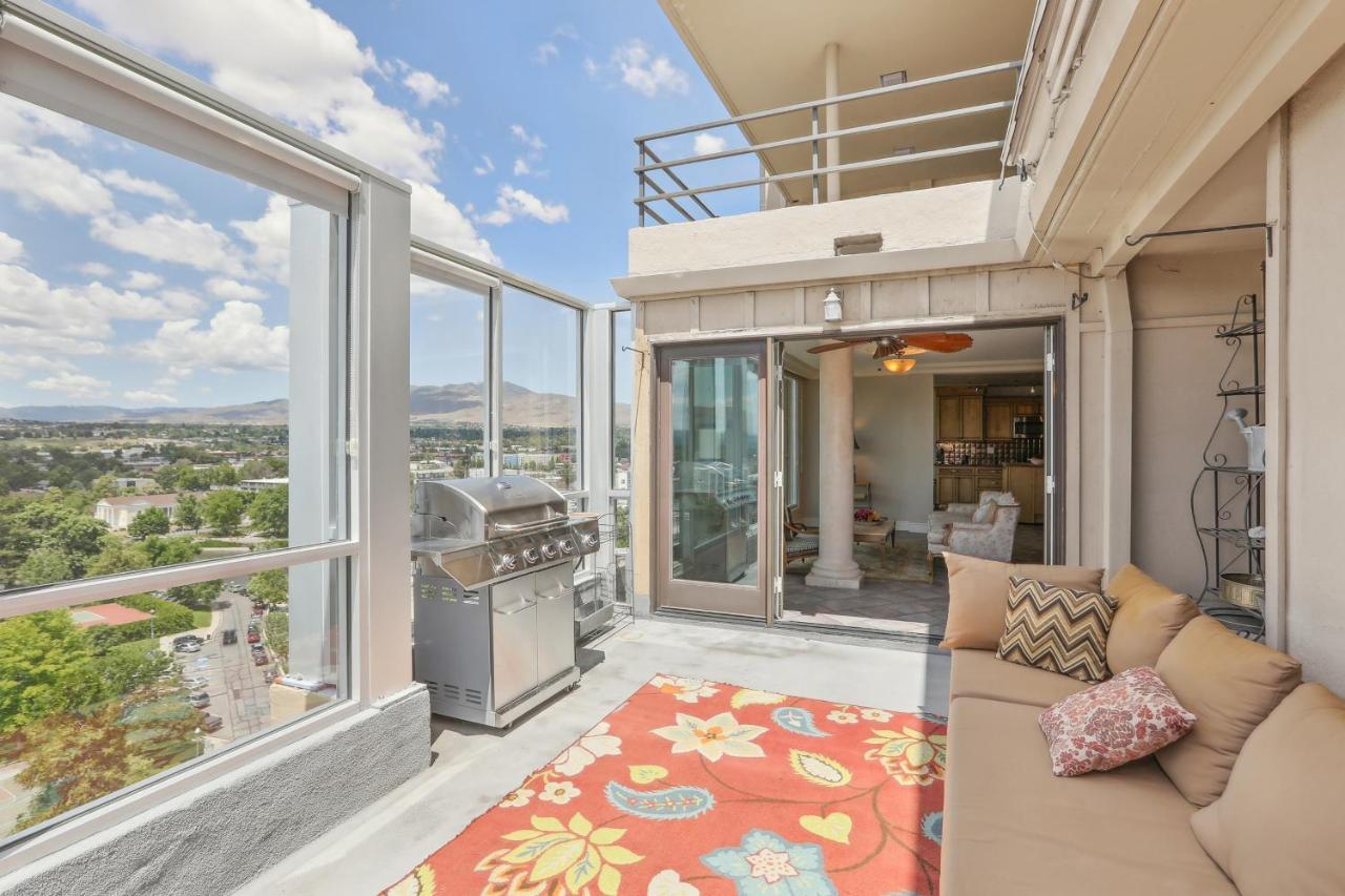 Downtown Penthouse With Panoramic Views Apartment Reno