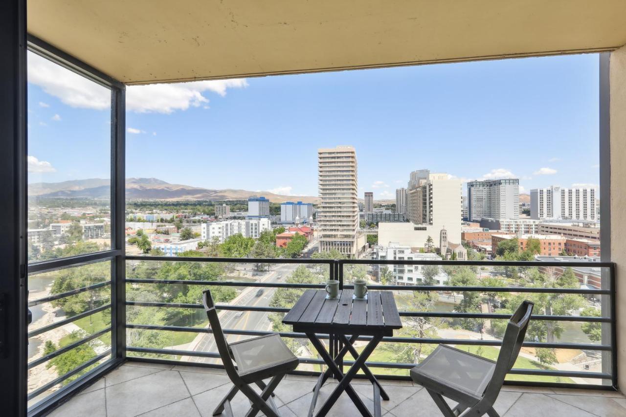 Downtown Penthouse With Panoramic Views * Reno