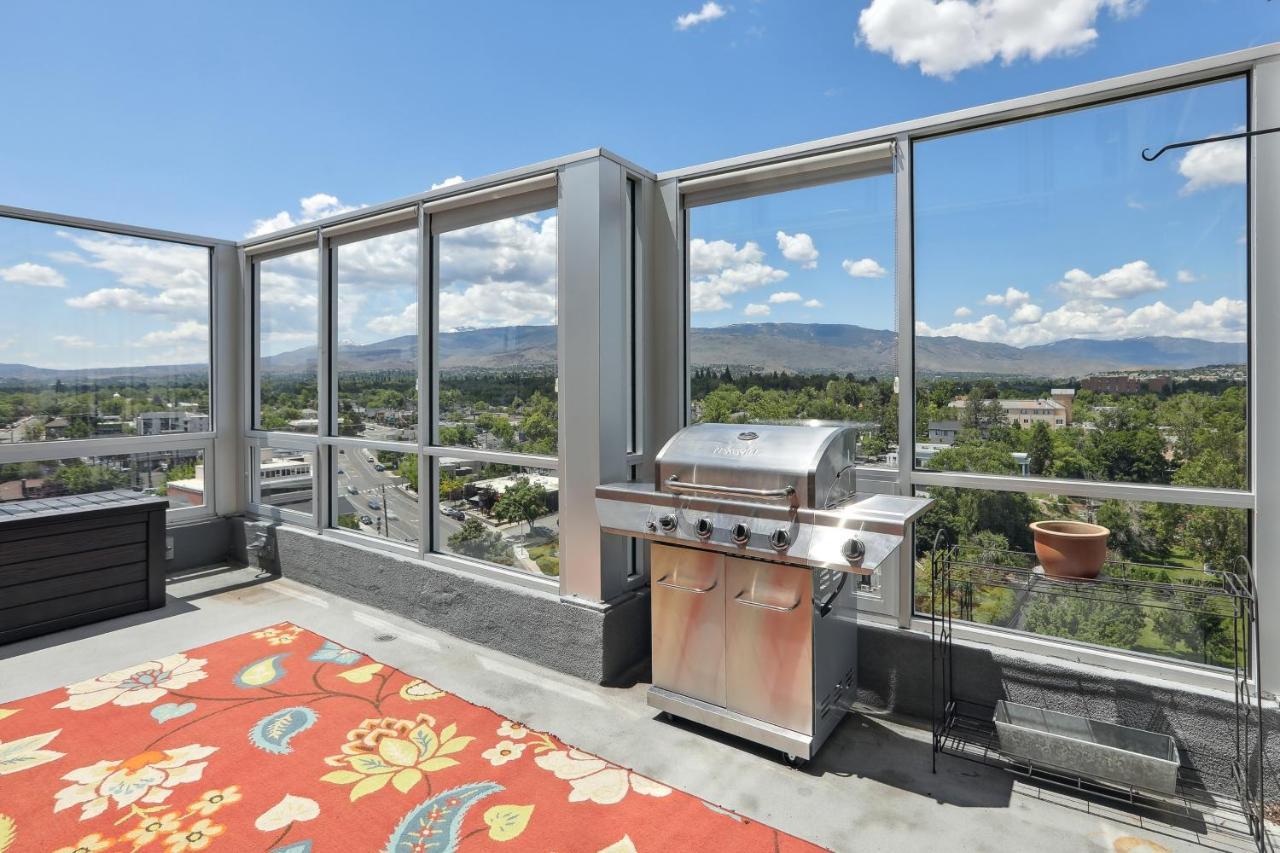 Apartment Downtown Penthouse With Panoramic Views Reno