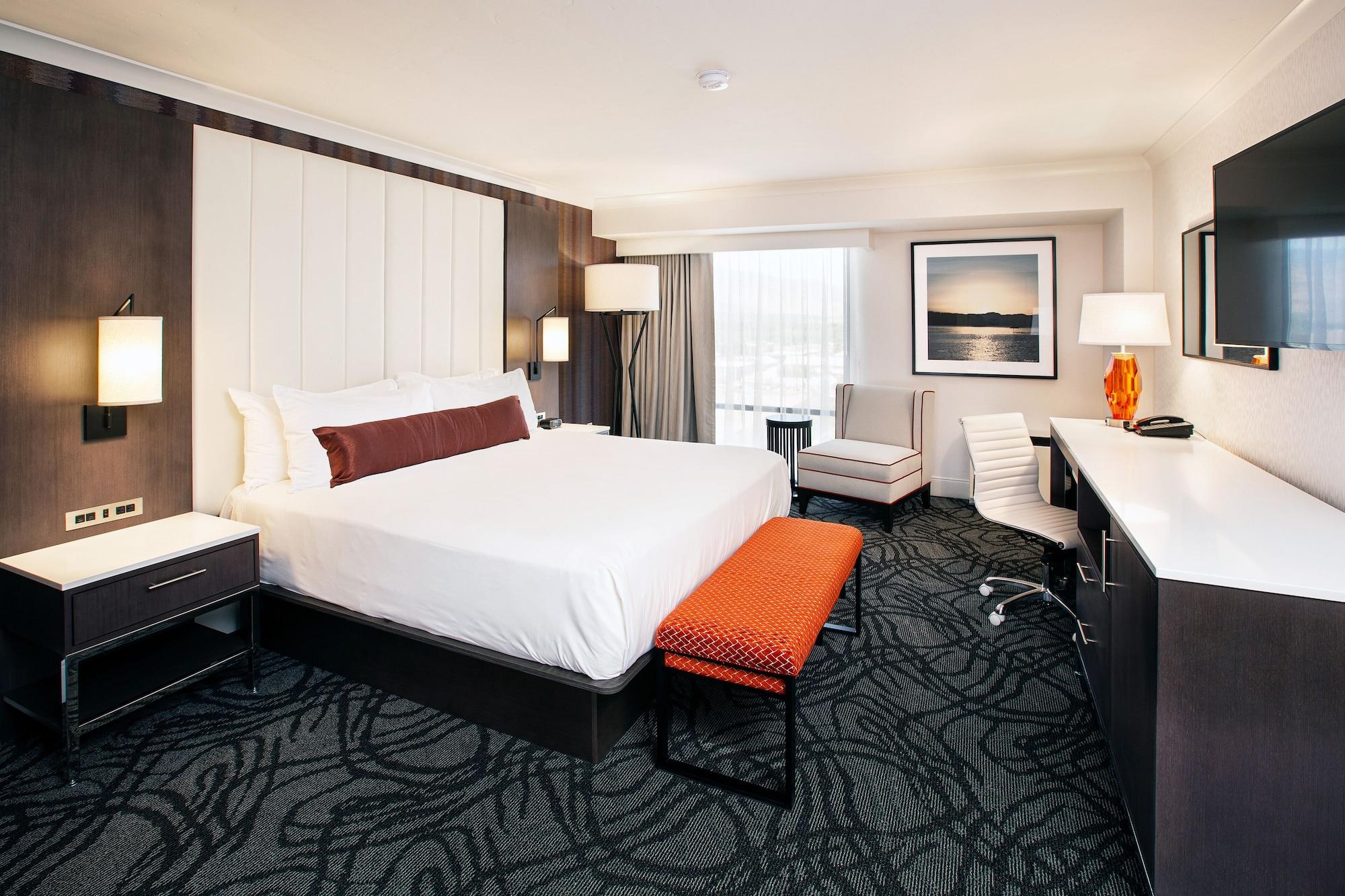 Hotel J 3*