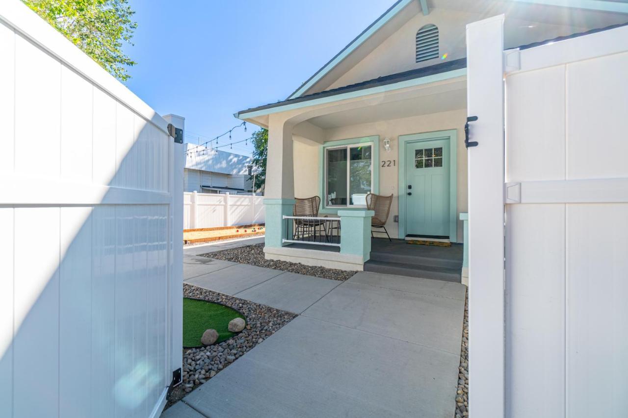 Urban Haven In Reno: Charming Retreat *