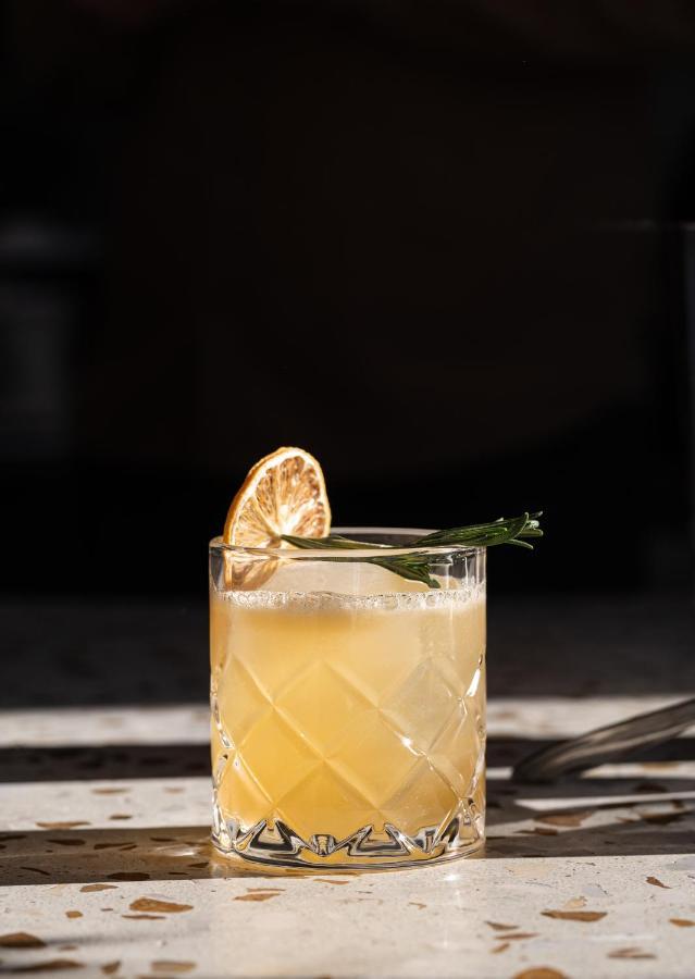 The Jesse & Bar Hotel