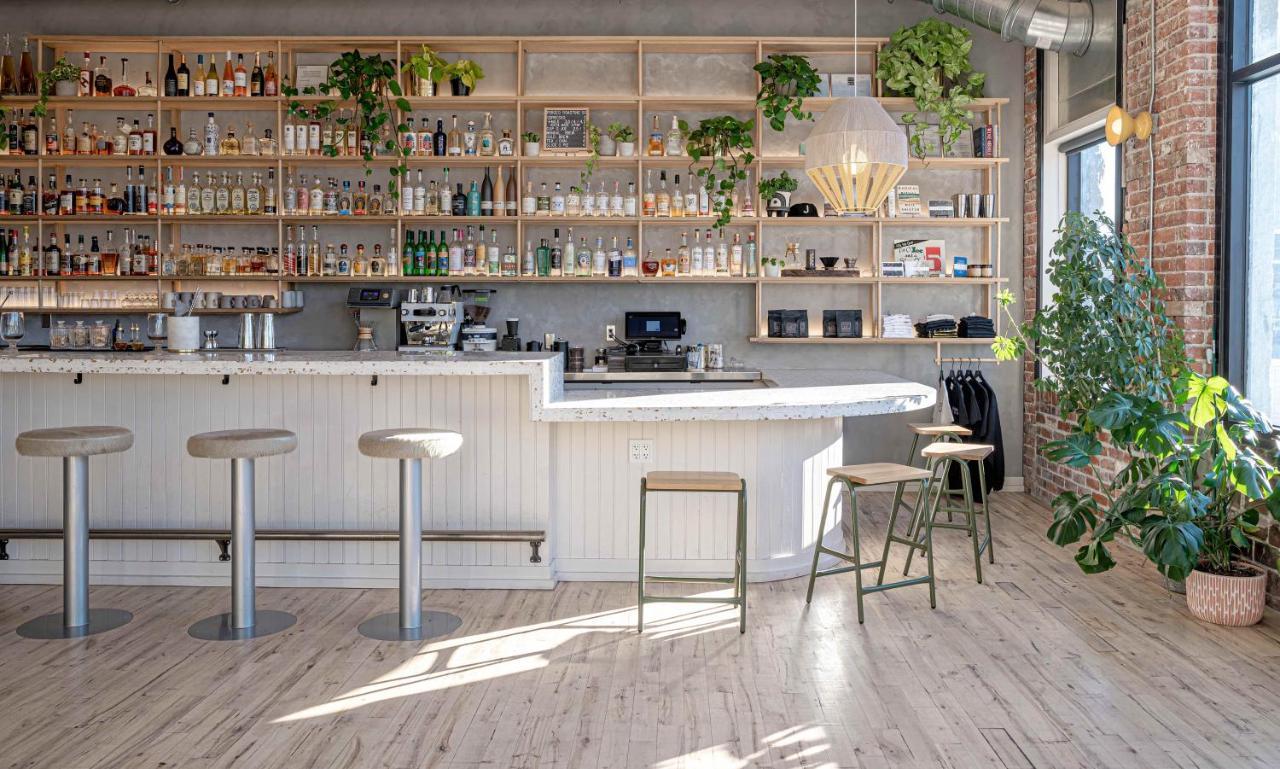 The Jesse & Bar 2*