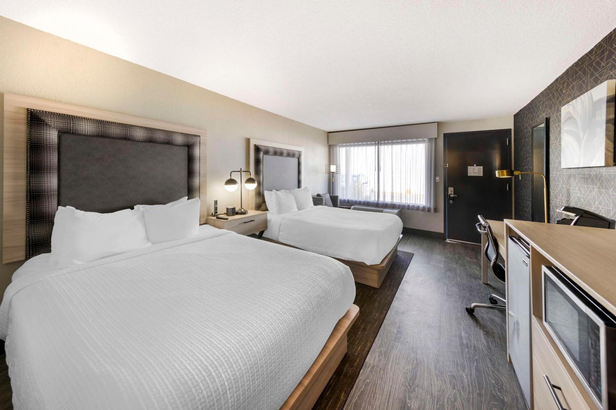 Aiden By Western South Hotel Reno