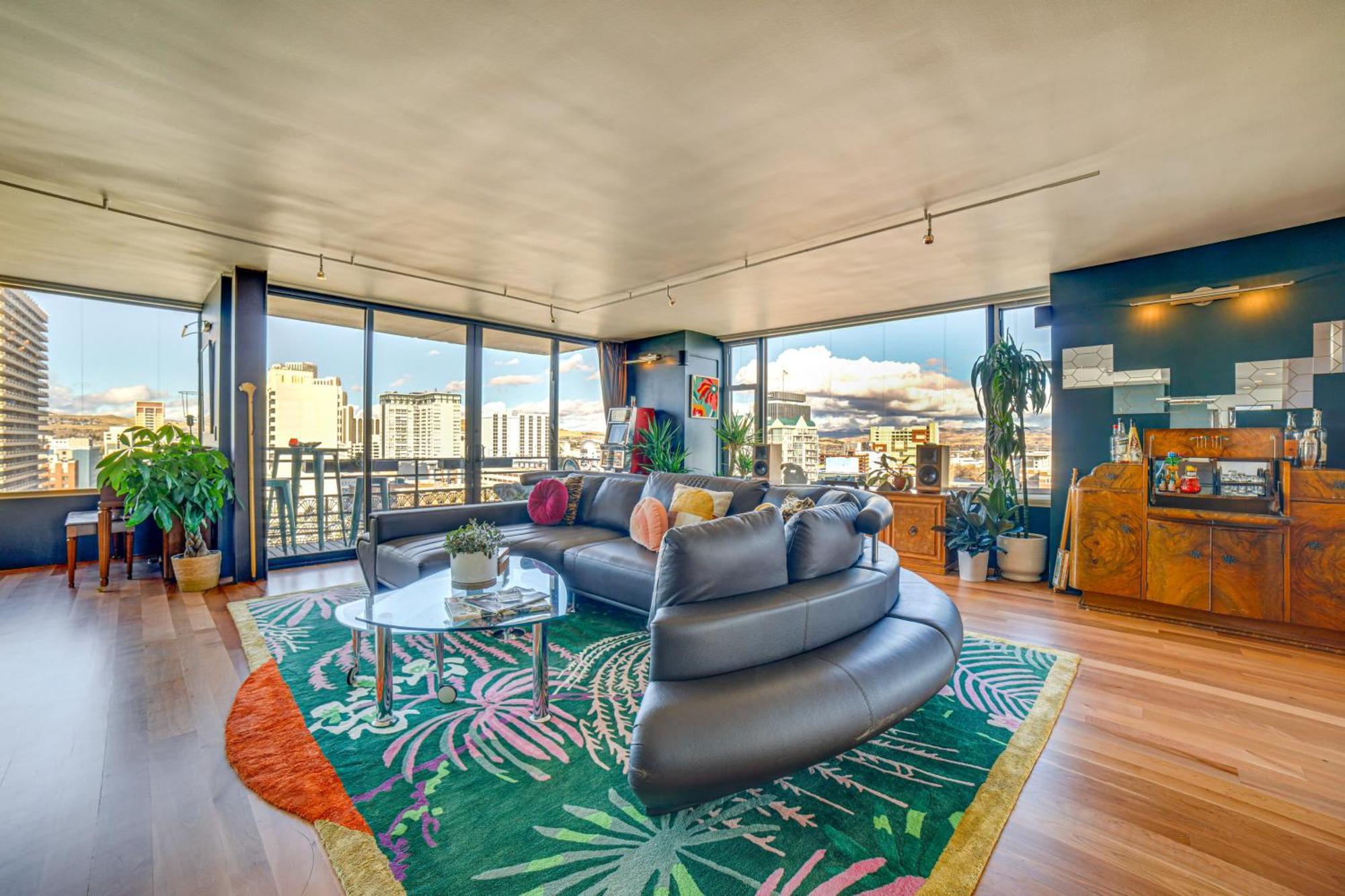 Luxe Dtwn Penthouse About 3 Mi To Casinos! Apartment