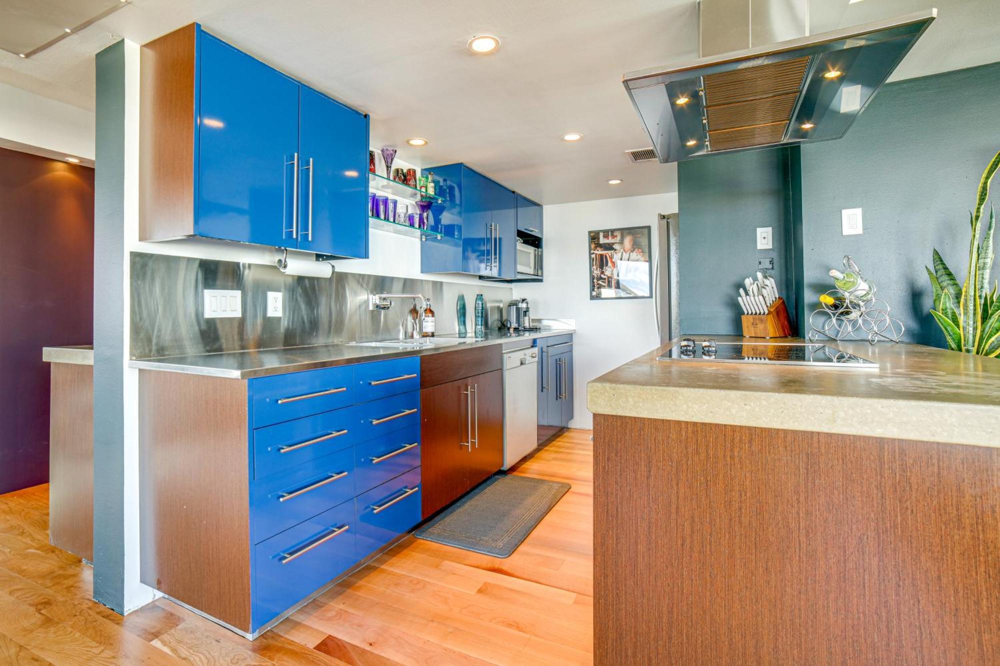 Luxe Dtwn Penthouse About 3 Mi To Casinos! * Reno