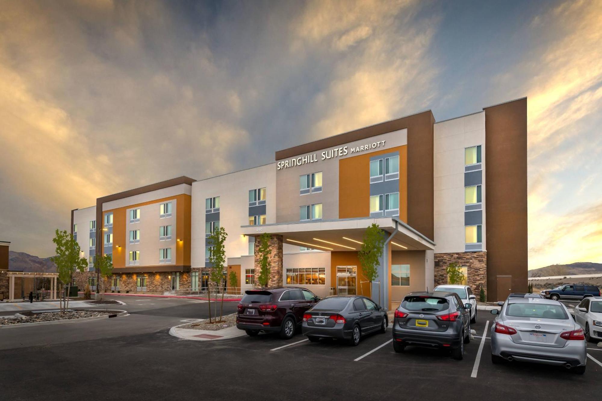 Springhill By Marriott Hotel 3*