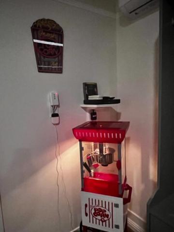 Midtown Movie House Guest house