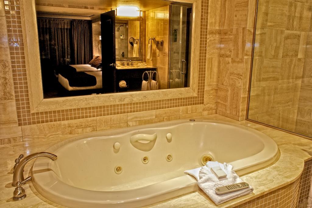 Harrah's & Casino Resort Reno