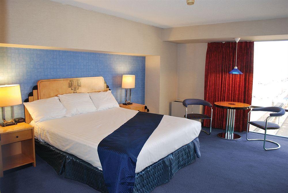 J Hotel Reno
