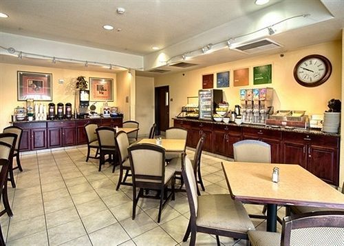 Comfort & Airport Convention Center Reno