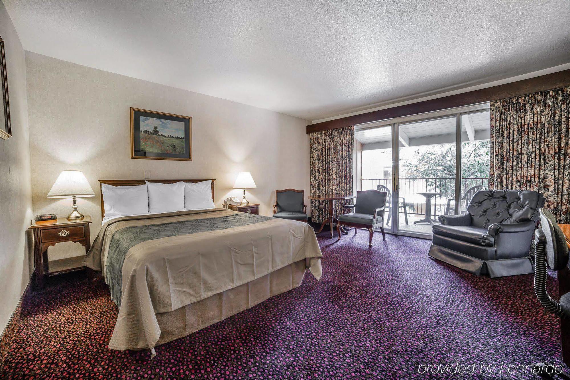 Lodge Econo Near Reno-sparks Convention Center Reno