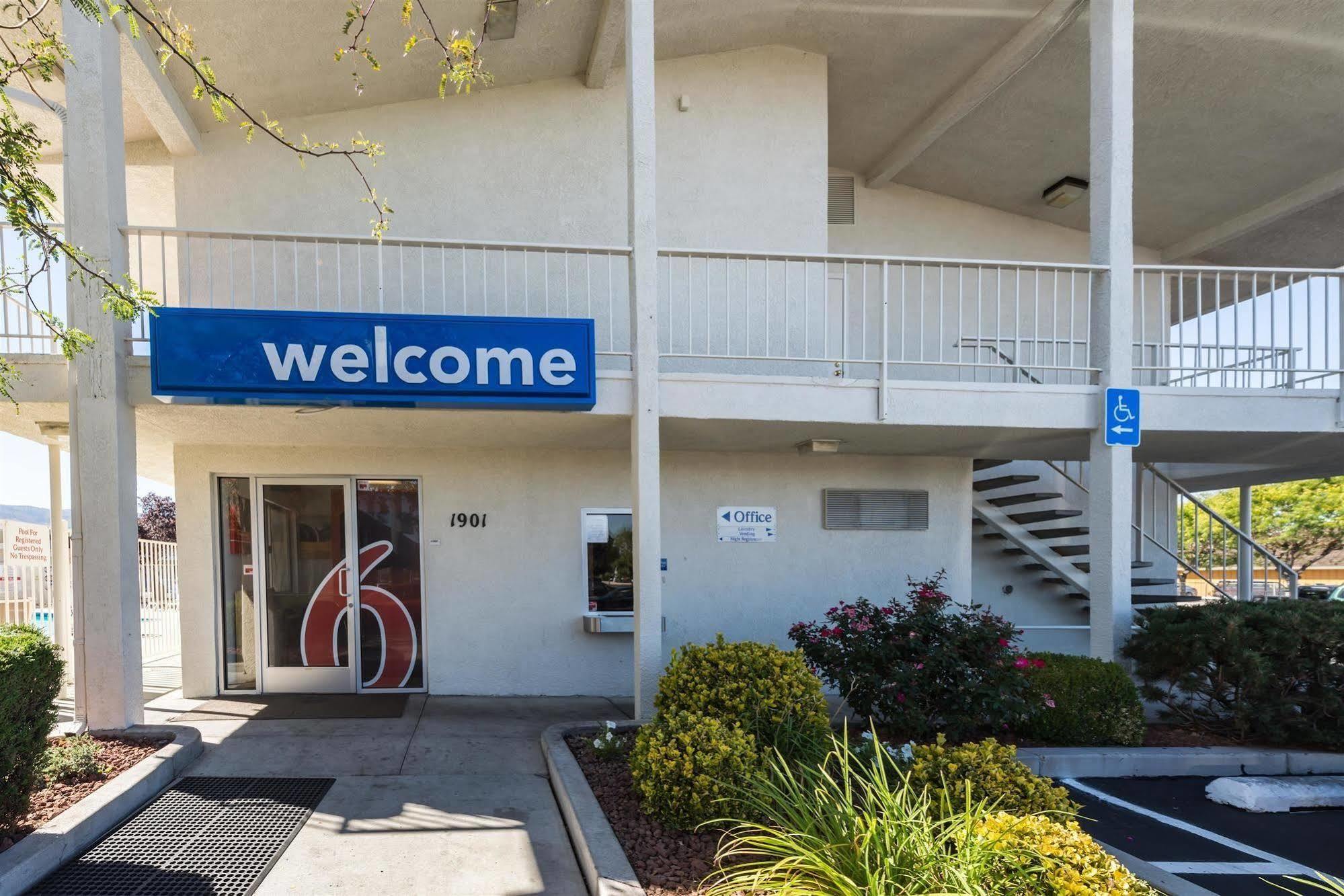6-reno, Nv - Virginia Plumb Hotel