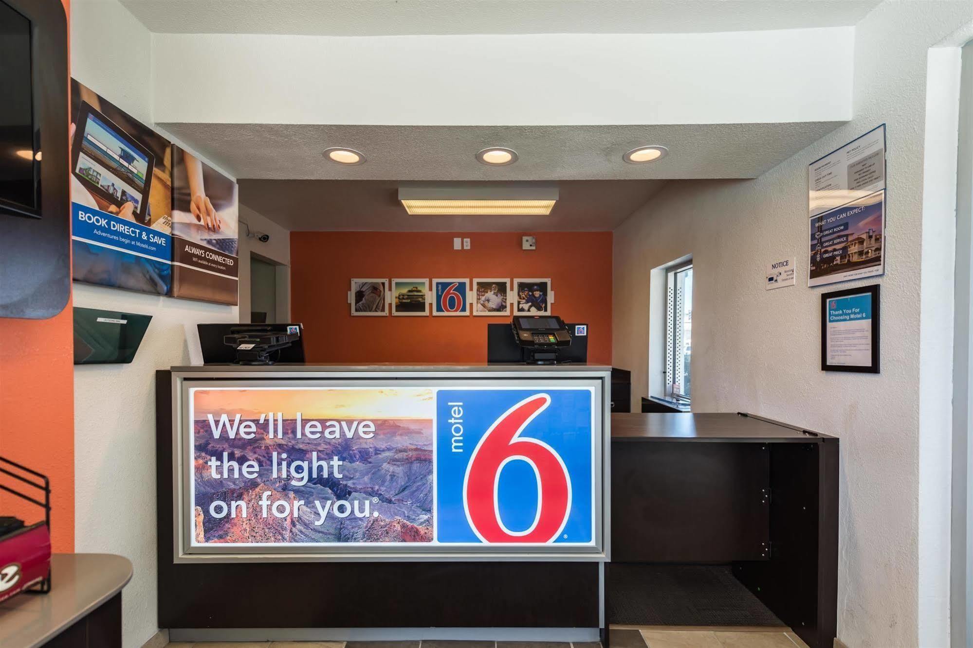 6-reno, Nv - Virginia Plumb Hotel