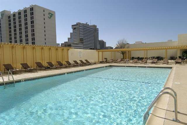 Harrah's & Casino