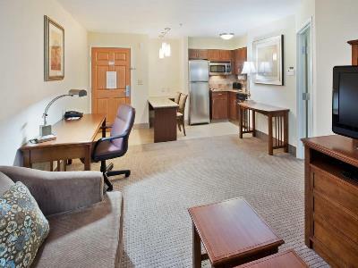 Staybridge Nevada By Ihg Hotel Reno