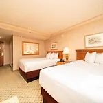 Reno Suites