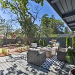 Midtown Reno Oasis With Furnished Deck And Fire Pit