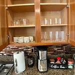 Cozy Casa W/Fireplace, Double Ovens, Garage Parking, Ev Charger 20Min Mt Rose; 40 2 Tahoe