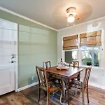 Reno Roost