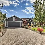 Reno Home With Private Yard And Hot Tub