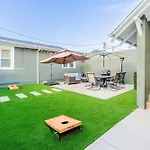 Plush 2-Bed Apt In Riverside Heights!
