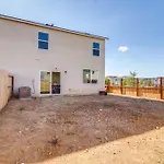Modern Reno Vacation Home Easy Access To Nature