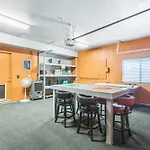 Beautiful Sunsets At 3Br Villa In Reno