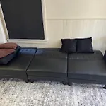 Midtown Hideaway 1 Bedroom Nest