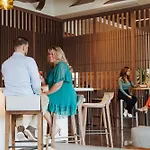 Element Reno Experience District