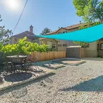 Charming Family 2Br Midtown Reno - Pets Welcome