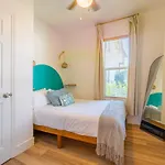 Charming Family 2Br Midtown Reno - Pets Welcome