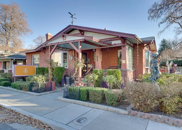 Half-Mi To River Walk Rose Cottage In Truckee!