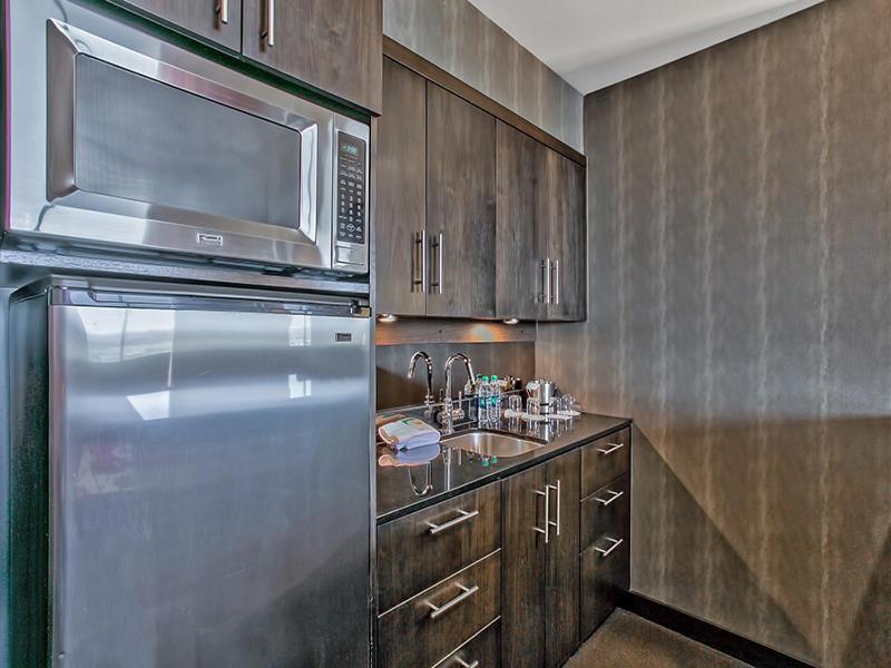 Gsr Deluxe Parlor - 2 Bedroom - Very Large - Sleeps 8 Reno