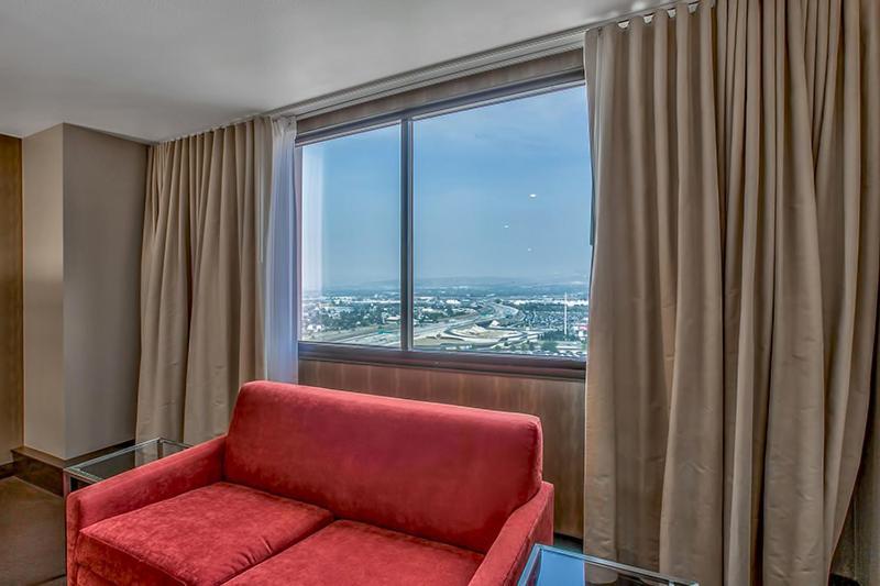 Hotel Gsr Deluxe Parlor - 2 Bedroom - Very Large - Sleeps 8