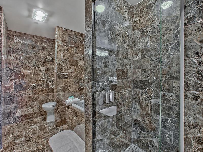 Gsr Deluxe Parlor - 2 Bedroom - Very Large - Sleeps 8